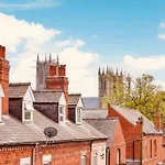 Boutique Townhouse Uphill Lincoln