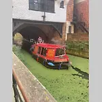 Lincoln City Centre Modern Apartment Overlooking The Canal