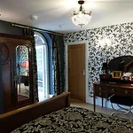 The Rector\'S Retreat At The Old Vicarage