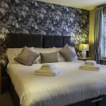 Duke William Hotel