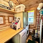Lindley Log Cabin