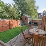 Rasen Cottage