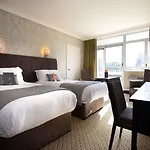 The Lincoln Hotel