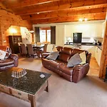Avocet Lodge