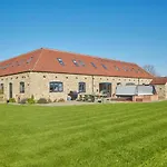 Red Oak Barn, Ashlin Farm Barns
