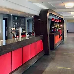 The Lincoln Hotel