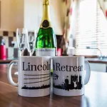 Lincoln Holiday Retreat Lodge With Private Hot Tub