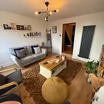 4 Danes Cottages - Perfect Location