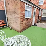 Stylish, Homely City Centre 3 Bed Property Sleeps 6