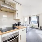 City Centre Charming 1 Bedroom Apartment - Snugstaff