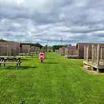 Rustic Pods Riverview Holiday Park