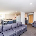 Spacious Ensuite Room With Shared Kitchen