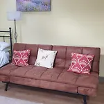 Charming Country Retreat