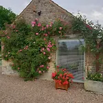 Charming Country Retreat