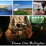 Dome With Hot Tub, Heated, Lincoln, Projector, Firepit
