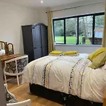 Hendrix\'S Cottage