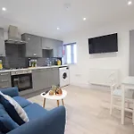 Stylish City Centre Apartments