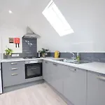 Stylish City Centre 1 Bed Apartment