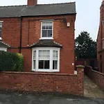 3 Bed Home Near Cathedral