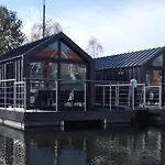 Lincoln Floating Holidays
