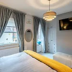 Strugglers Retreat - Uk32878