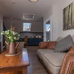 Luxury Retreat In Lincolnshire