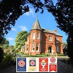 Little Redlands B&B