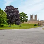 Castle View Apartment - Uk48125