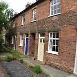 22 Mill Road