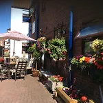 Admiral Guest House