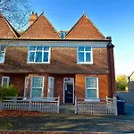Stonefield Apartments