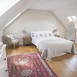 Shakespeare Cottage
