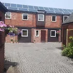 Tennyson Court