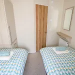 8 Castle View