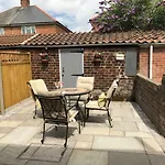 Archie\'S Cottage