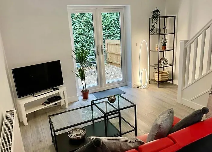 New Build House With Parking In Town Centre. A****