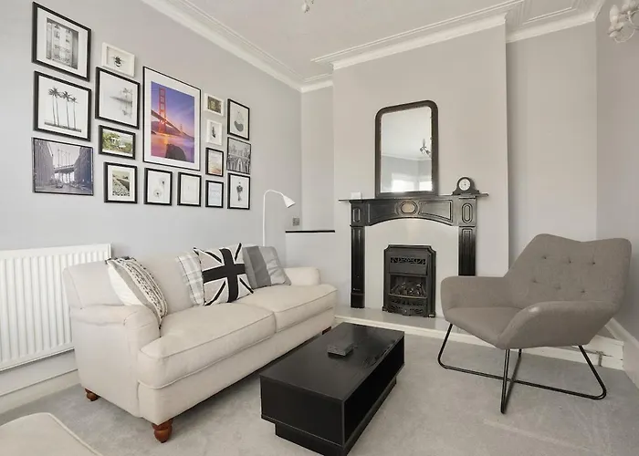 Charming Cosy Home Great Location Lincoln