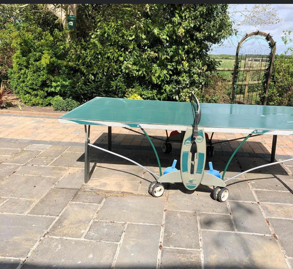 Retreat With Private Hot Tub Lincoln