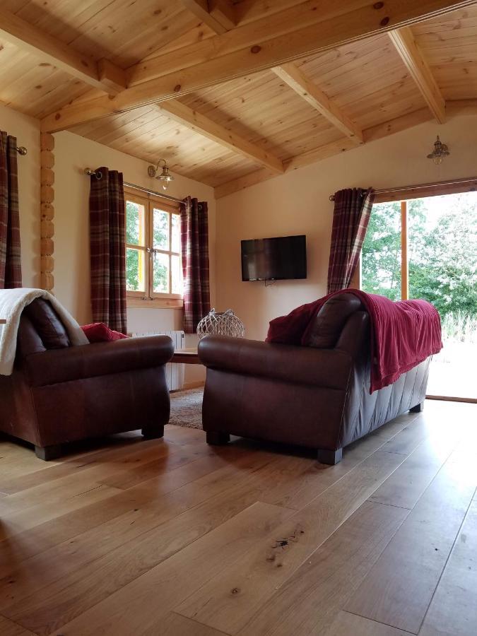 West Pool Chalet Lincoln