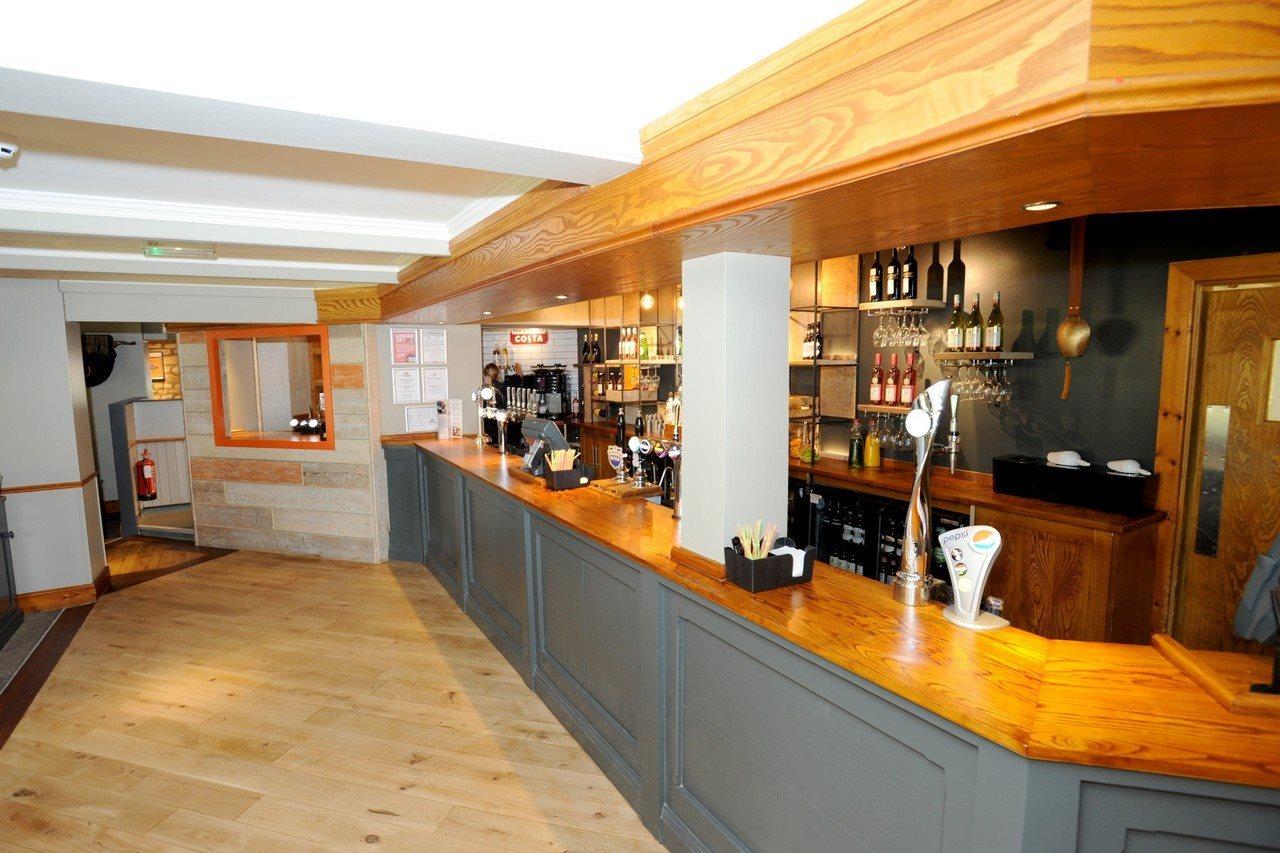 Premier Hotel