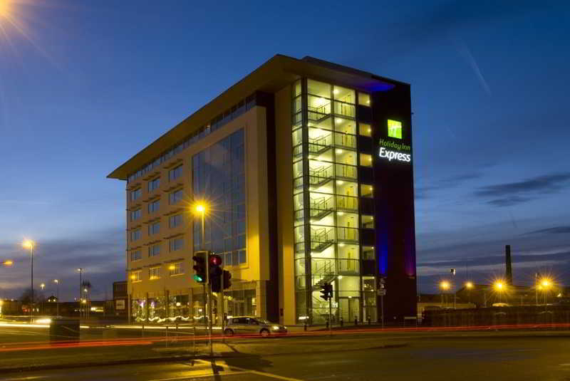 Hotel By Ihg 4*