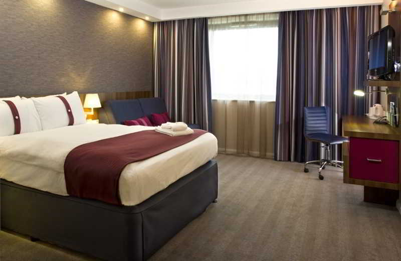 By Ihg Hotel 4*