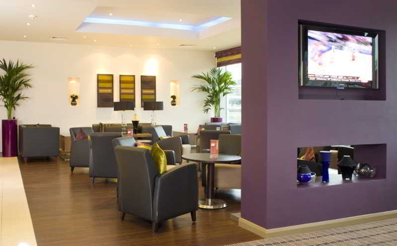 Hotel By Ihg Lincoln