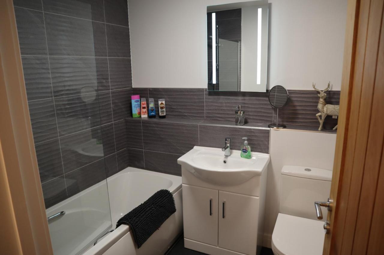 Apartment Beautiful & Quiet 2 Bed House - Centre Next To Hospital And Just 10min From The Cathedral