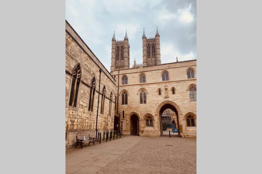 Boutique Townhouse Uphill * Lincoln