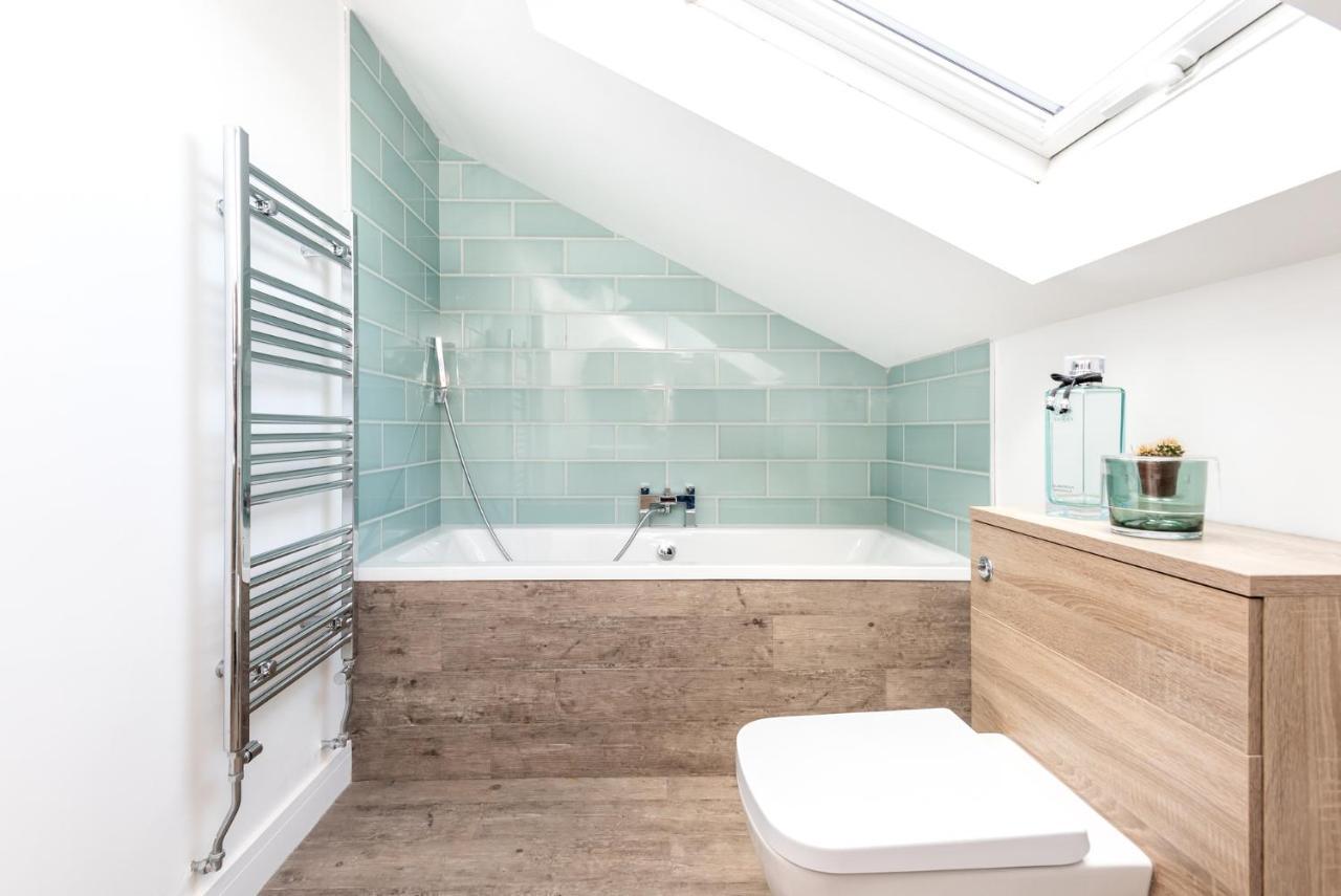 Captivating 4-bed House In