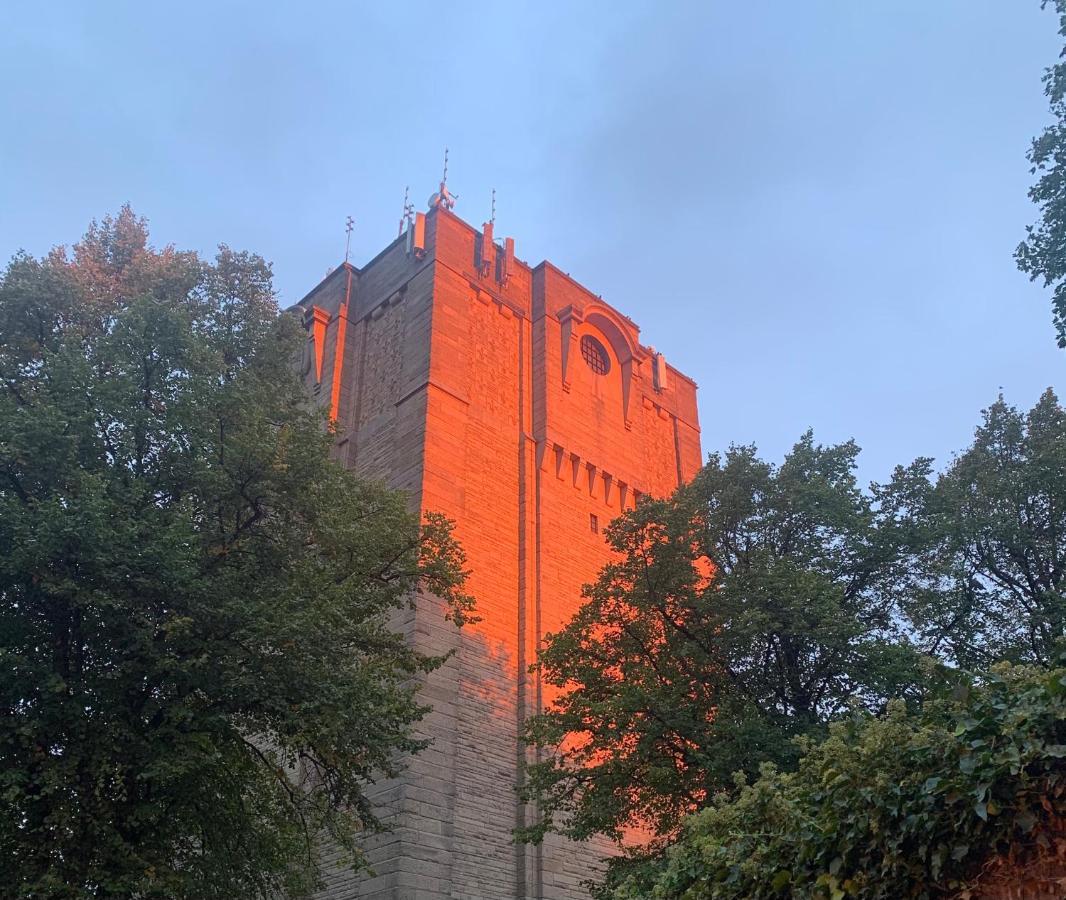 Tower 3* Lincoln