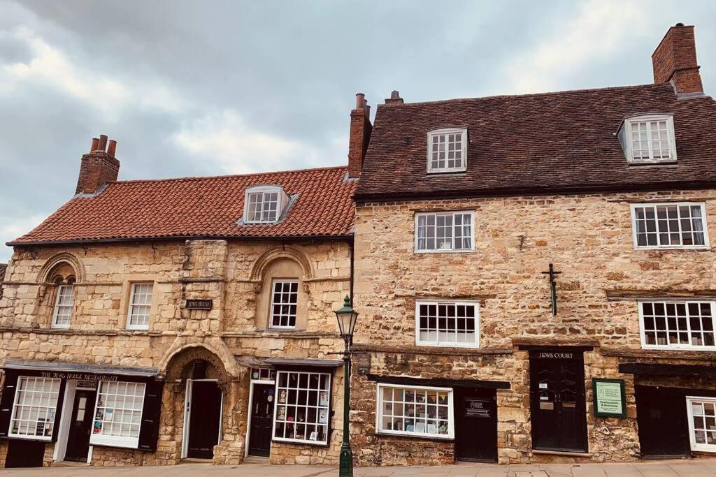 Boutique Townhouse Uphill Holiday home *