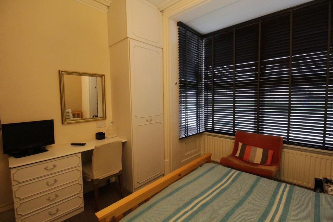 Guest house Tennyson 4*