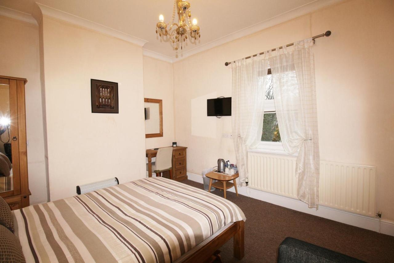 Tennyson Guest house 4*